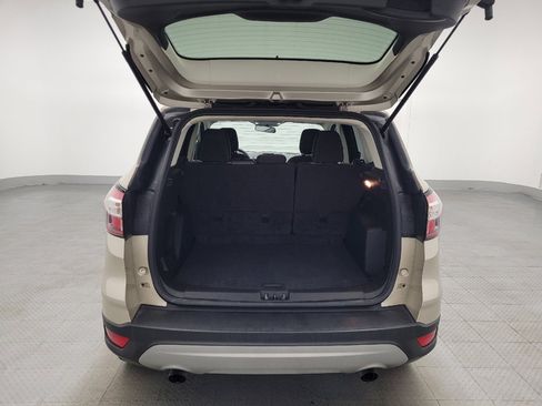 Used 2018 Ford Escape SE w/ SE Sync 3 Package FWD image 29