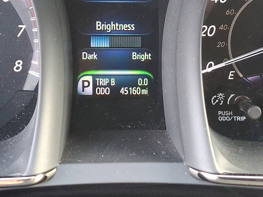 Used 2018 Toyota Avalon Touring w/ All Weather Liner Package FWD image 5