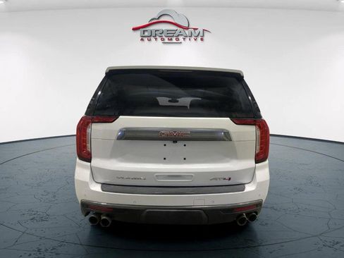 Used 2022 GMC Yukon AT4 w/ AT4 Premium Plus Package AWD/4WD image 17