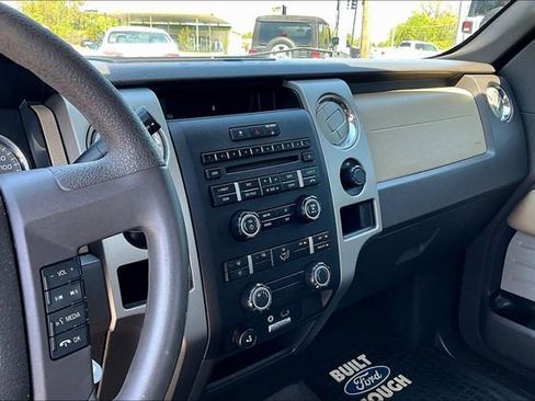 Used 2010 Ford F150 XLT image 9
