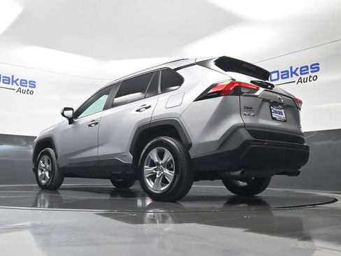 Used 2025 Toyota RAV4 XLE AWD/4WD image 42
