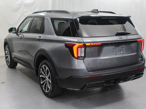 Used 2026 Ford Explorer ST-Line AWD/4WD image 5