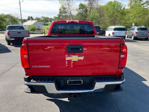 Used 2019 Chevrolet Colorado W/T w/ WT Convenience Package AWD/4WD image 6