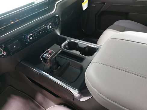 New 2026 GMC Sierra 1500 SLT w/ SLT Premium Plus Package image 26