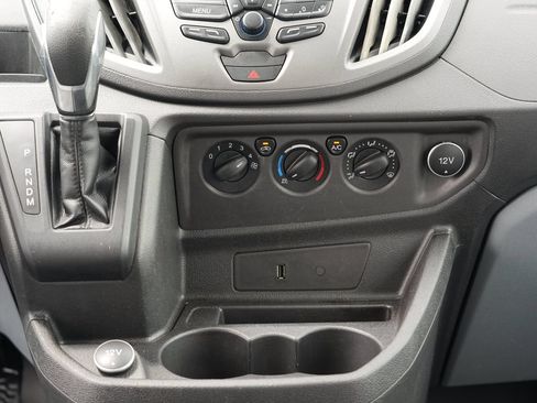 Used 2018 Ford Transit 350 XL RWD image 19