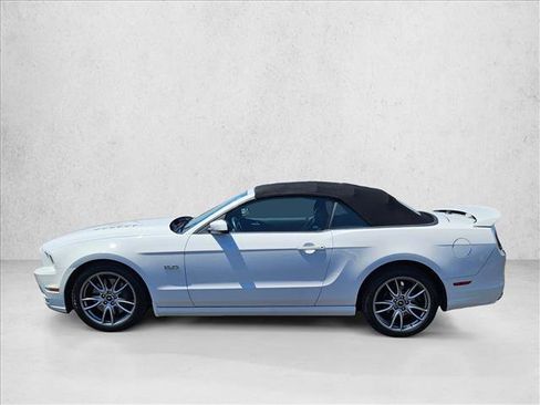 Used 2014 Ford Mustang GT Premium w/ Electronics Package RWD image 9