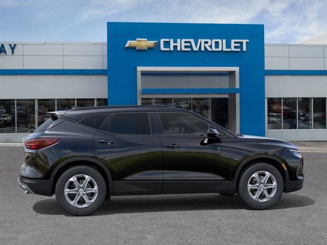 New 2026 Chevrolet Blazer LT w/ Convenience Package FWD image 43