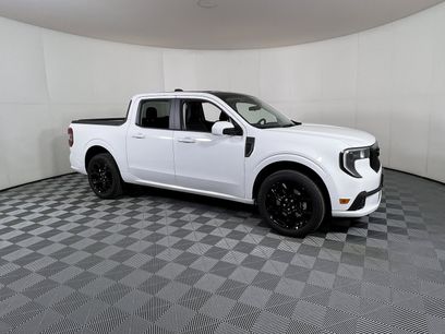 New 2025 Ford Maverick Lobo