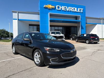 Used 2018 Chevrolet Malibu LS w/ LPO, Convenience Package 1