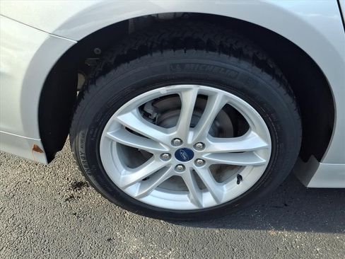Used 2018 Ford Fusion S FWD image 15