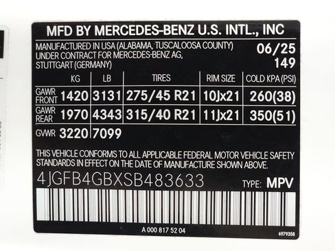 Used 2025 Mercedes-Benz GLE 450e 4MATIC image 38