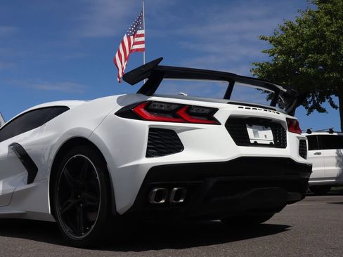 Used 2022 Chevrolet Corvette Stingray Coupe RWD image 10