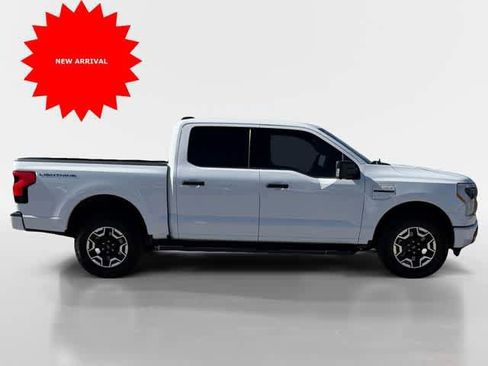 Used 2023 Ford F150 Lightning XLT image 6