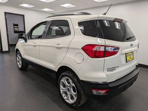 Used 2021 Ford EcoSport SE w/ SE Convenience Package image 6