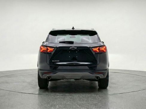 Used 2025 Chevrolet Blazer LT FWD image 7