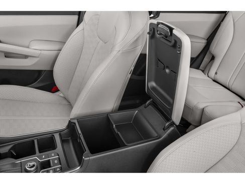 Used 2024 Kia Sorento S w/ Panoramic Sunroof Package FWD image 9