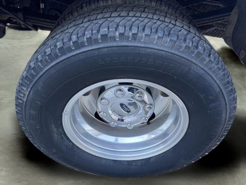 Used 2018 Ford F350 Lariat w/ Lariat Ultimate Package image 9