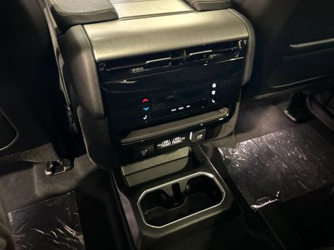 New 2026 Jeep Grand Wagoneer Limited AWD/4WD image 29