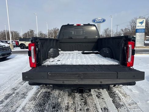 Used 2024 Ford F350 Platinum image 12