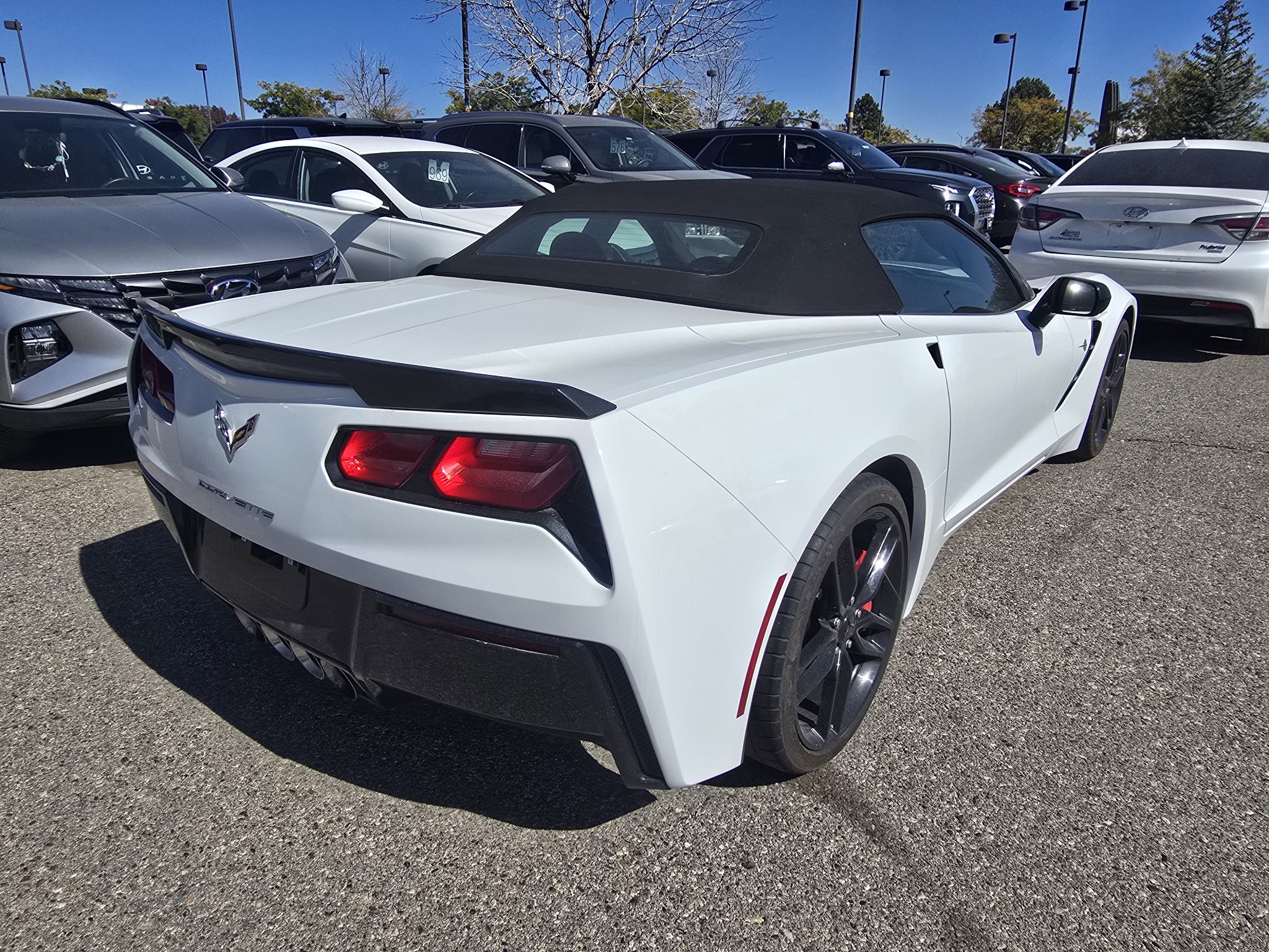 Used 2016 Chevrolet Corvette Stingray Convertible w/ Battery Protection Package RWD image 17