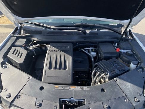 Used 2016 Chevrolet Equinox LT w/ Convenience Package image 30