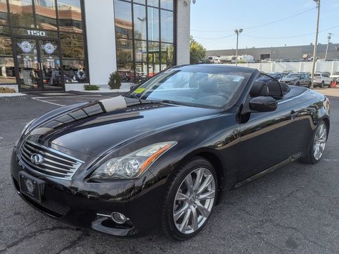 Used 2013 INFINITI G37 Convertible w/ Premium Pkg RWD image 38
