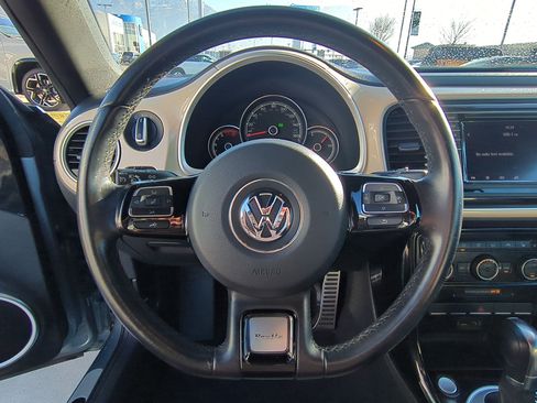 Used 2019 Volkswagen Beetle 2.0T S image 17
