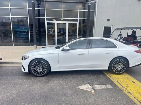 Used 2025 Mercedes-Benz E 450 4MATIC Sedan image 6