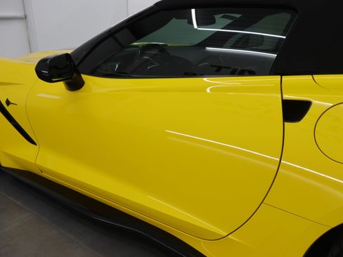 Used 2014 Chevrolet Corvette Stingray Convertible w/ 3LT Preferred Equipment Group RWD image 32