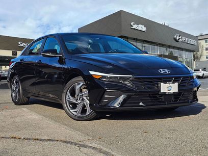 New 2025 Hyundai Elantra Limited