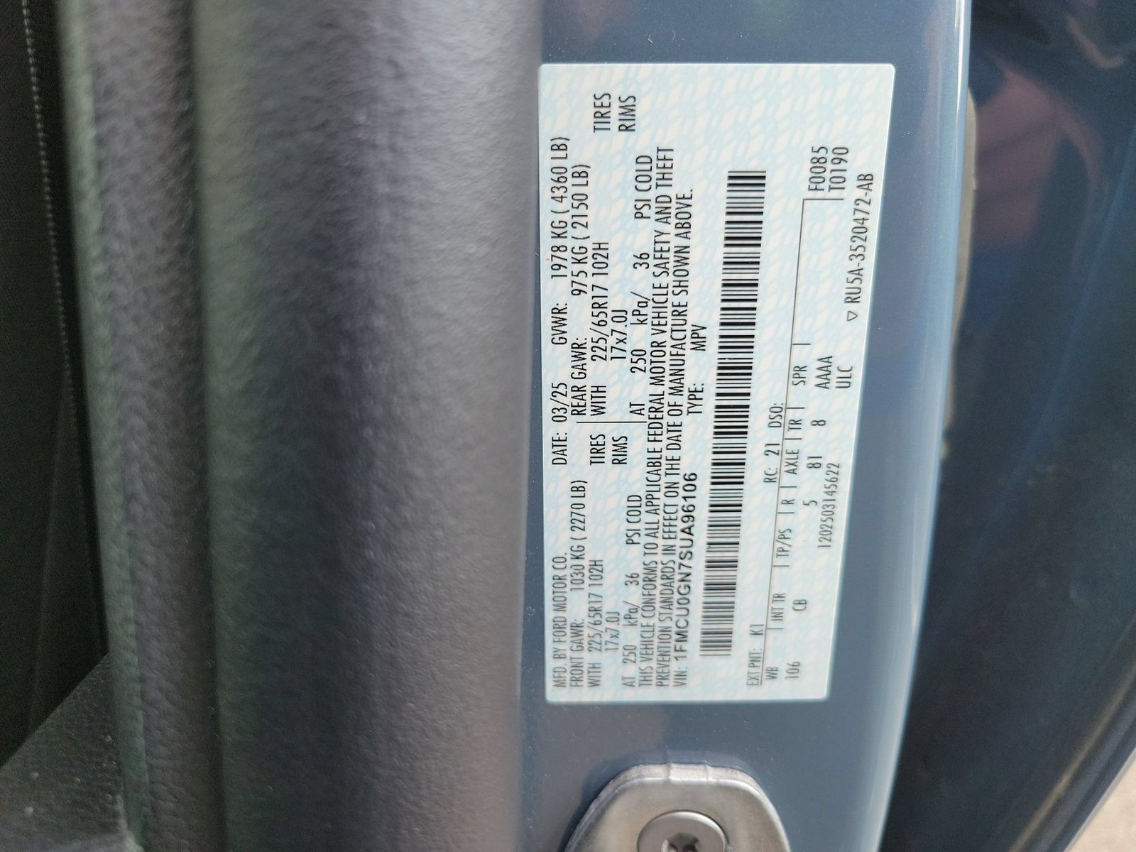 Used 2025 Ford Escape Active w/ Tech Pack #1 FWD image 40