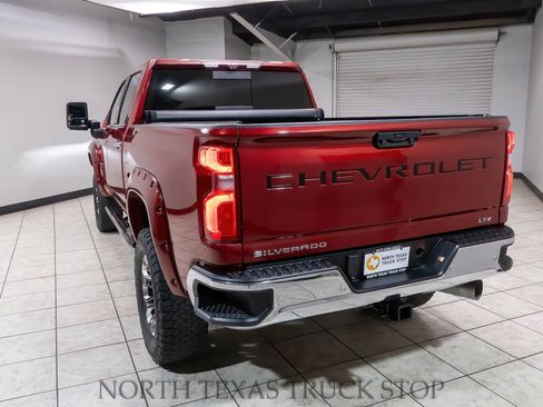 Used 2020 Chevrolet Silverado 2500 LTZ w/ LTZ Premium Package image 20