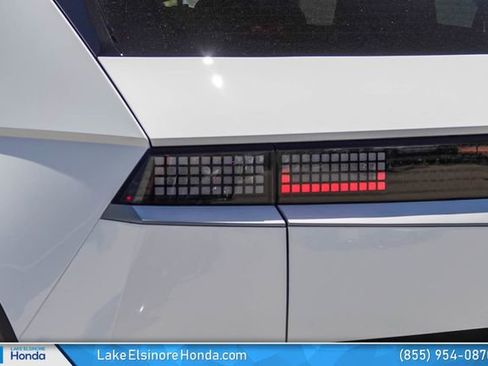 Used 2024 Hyundai Ioniq 5 SE RWD image 12
