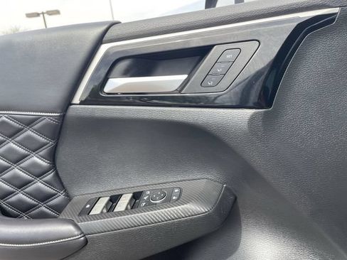 Used 2023 Mitsubishi Outlander SEL FWD image 21