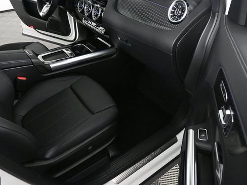 New 2026 Mercedes-Benz GLA 250 GLA 250 image 23