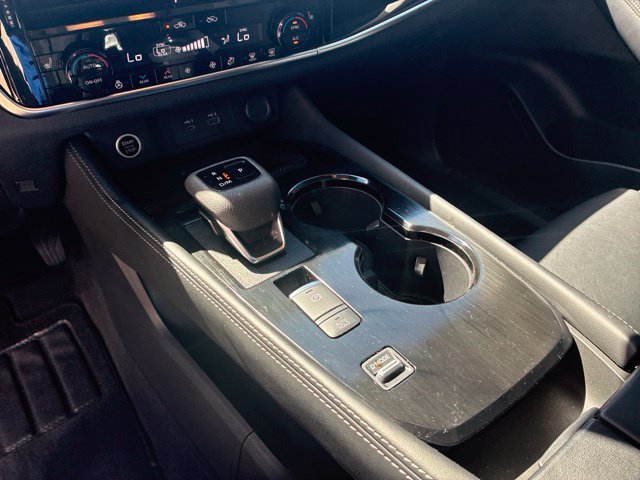Used 2023 Nissan Rogue SL w/ SL Premium Package FWD image 25