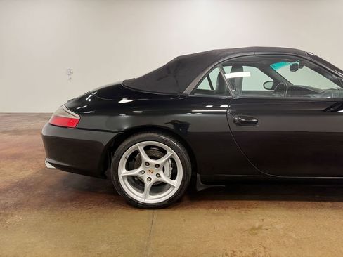 Used 2003 Porsche 911 Carrera 4 AWD/4WD image 32
