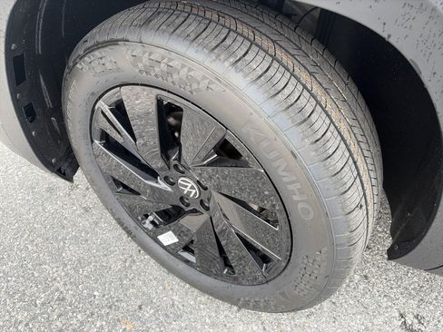 New 2026 Volkswagen Atlas SE AWD/4WD image 9