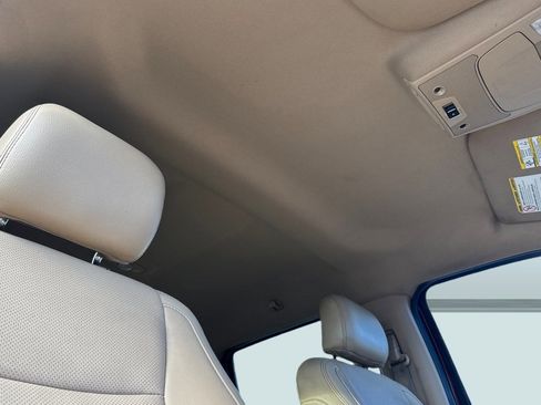 Used 2017 Ford F250 Lariat w/ Chrome Package image 25