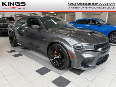 Used 2022 Dodge Charger Scat Pack RWD image 1