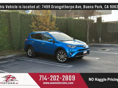 Used 2017 Toyota RAV4 Limited image 2