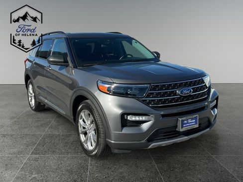 Certified 2023 Ford Explorer XLT w/ Equipment Group 202A AWD/4WD image 7
