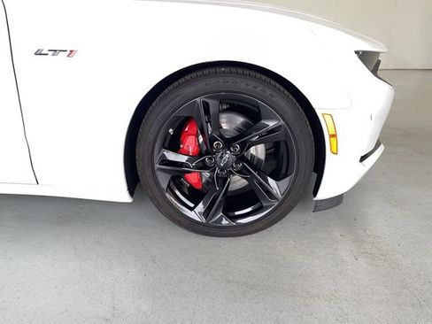 Certified 2023 Chevrolet Camaro LT w/ RS Package image 17