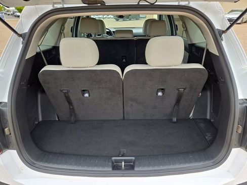 Used 2025 Kia Sorento S FWD image 13