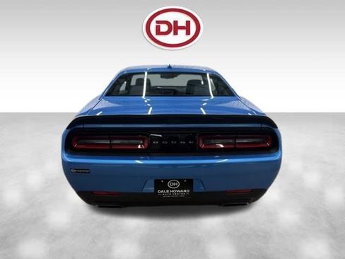 Used 2019 Dodge Challenger R/T Scat Pack RWD image 12