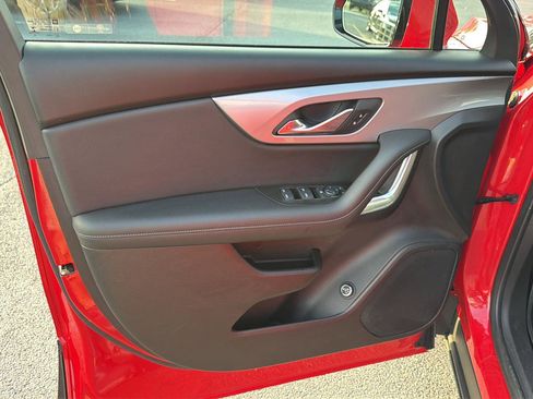 Used 2021 Chevrolet Blazer LT FWD image 16
