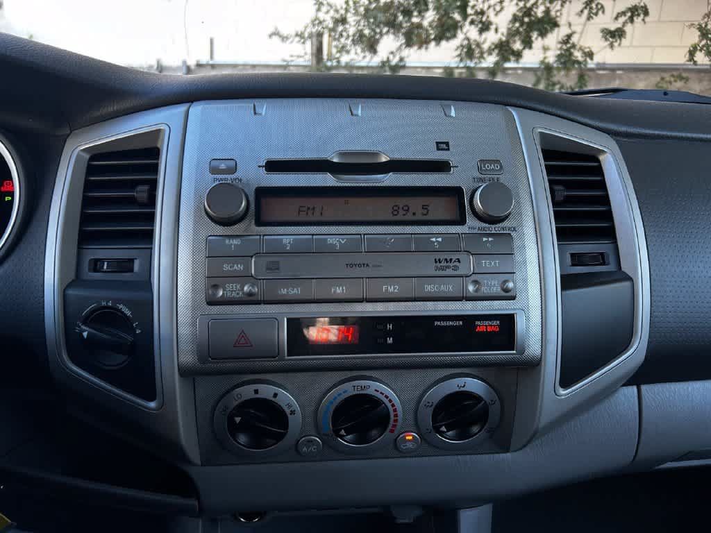Used 2011 Toyota Tacoma 4x4 Double Cab w/ TRD Sport Pkg w/JBL Audio image 17