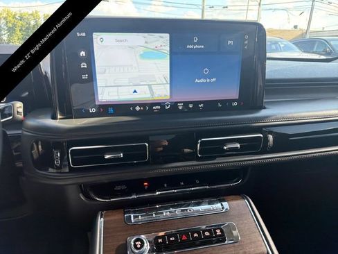Certified 2025 Lincoln Aviator Reserve w/ Equipment Group 201A AWD/4WD image 21