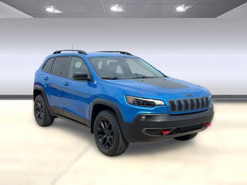 Used 2022 Jeep Cherokee Trailhawk w/ Trailer Tow Group image 7