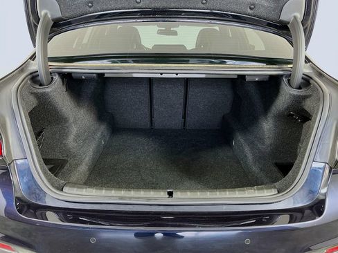 Used 2018 BMW 540i xDrive AWD/4WD image 8